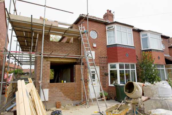 How Do Construction Methods Affect Party Wall Requirements? A Homeowner’s Guide 4 Frequently Asked Questions Beaconsfield
